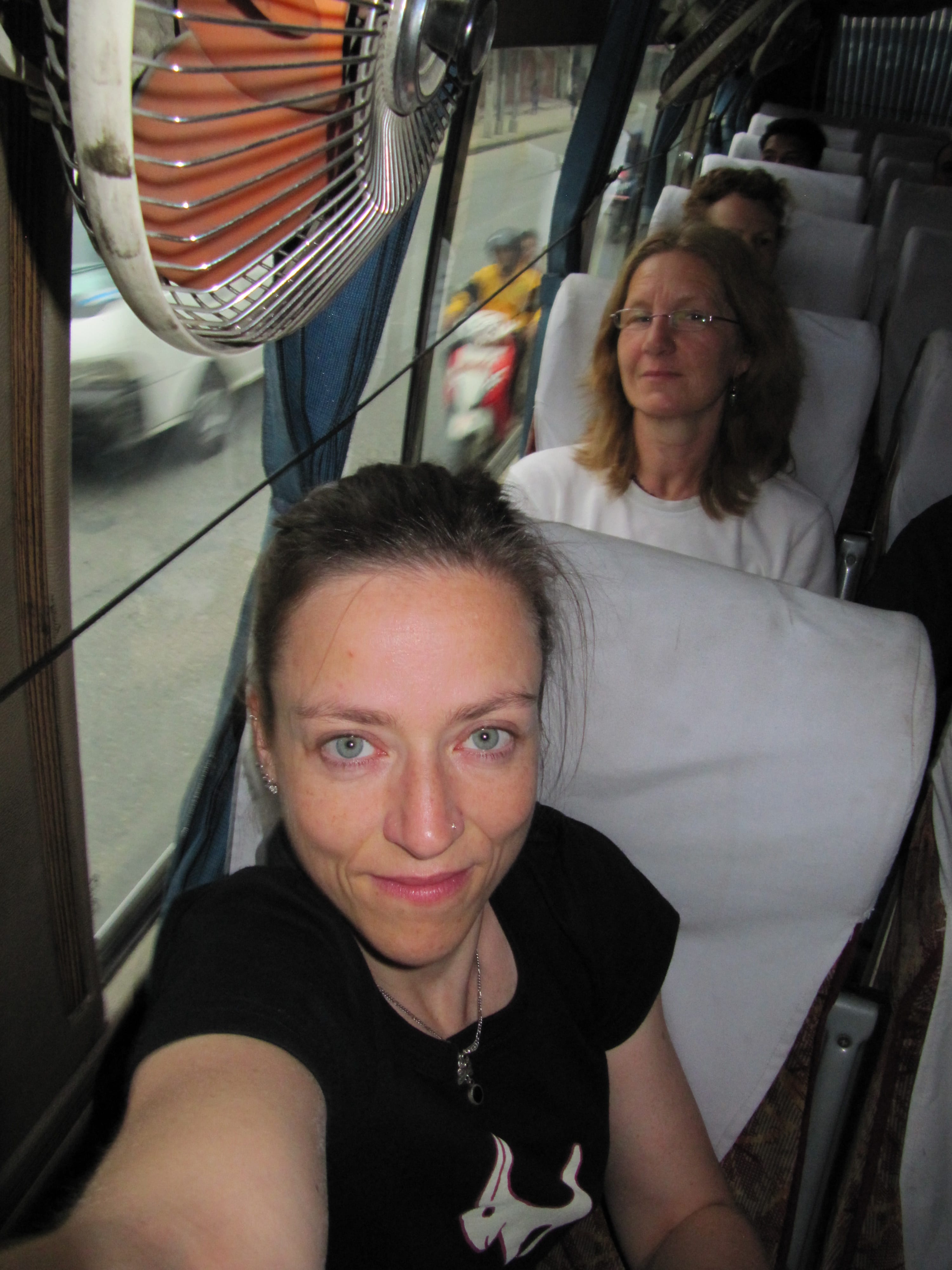 Ich im Bus.jpg